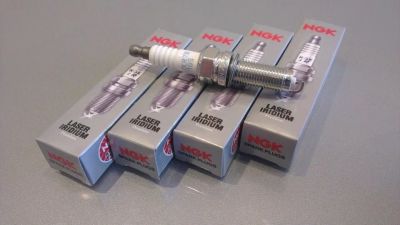Лот: 10880542. Фото: 1. свечи зажигания NGK Honda Accord... Электрооборудование