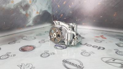 Лот: 23585066. Фото: 1. Насос масляный Mazda Mazda3 PE-VPS... Двигатель и элементы двигателя