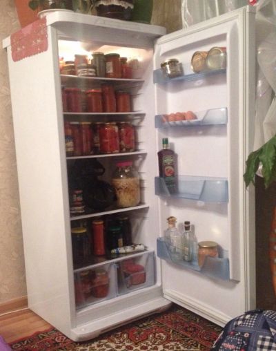 Лот: 6915600. Фото: 1. Продам холодильник Бирюса. Холодильники, морозильные камеры