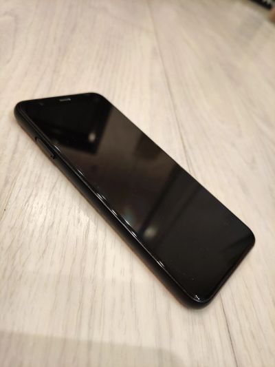 Лот: 19695970. Фото: 1. Google pixel 4. Смартфоны