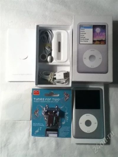 Лот: 1979335. Фото: 1. Apple iPod classic 160 ГБ (White... Плееры