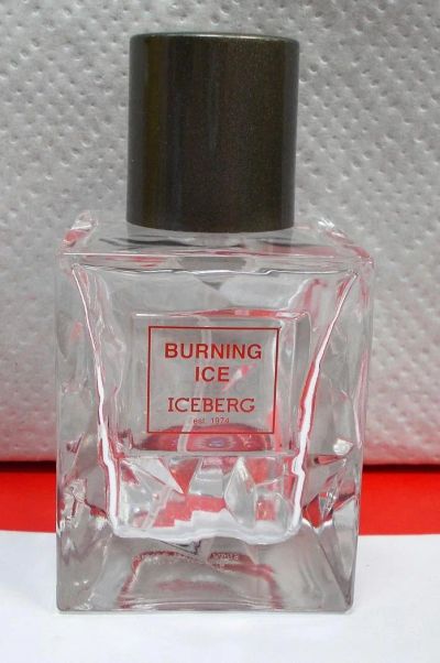 Лот: 10733825. Фото: 1. Iceberg Burning Ice 50 ml пустой... Другое (коллекционирование, моделизм)