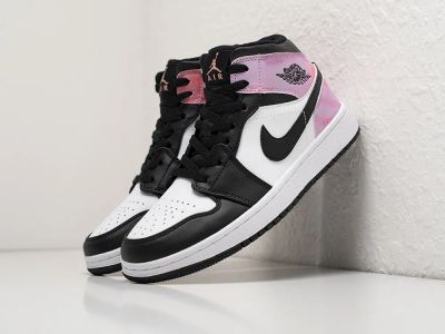 Лот: 24978568. Фото: 1. Кроссовки Nike Air Jordan 1 Mid. Кеды, кроссовки, слипоны