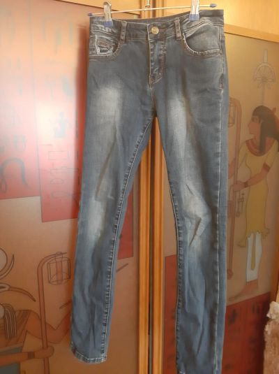 Лот: 17077365. Фото: 1. джинсы для девочки в идеальном... Брюки, шорты, джинсы