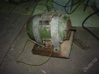 Лот: 615400. Фото: 1. электродвигатель от пром швейной... Электродвигатели
