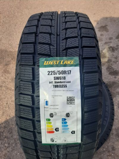 Лот: 25898707. Фото: 1. 225/50 R17 94T WestLake SW618... Шины