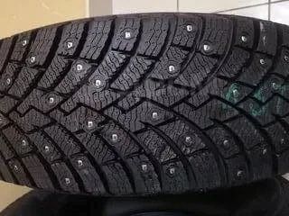 Лот: 18494448. Фото: 1. 215 65 16 (215/65R16) Pirelli... Шины