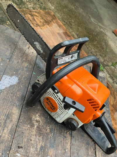 Лот: 25623871. Фото: 1. Бензопила STIHL MS 180. Бензо-, мотоинструмент