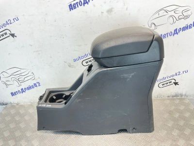 Лот: 25404320. Фото: 1. подлокотник Daewoo Winstorm KLAC. Кузов