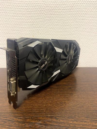 Лот: 17108776. Фото: 1. Игровая видеокарта Asus RX 580... Видеокарты