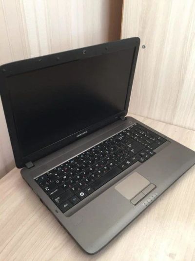 Лот: 12243469. Фото: 1. Классный ноутбук Samsung R540. Ноутбуки