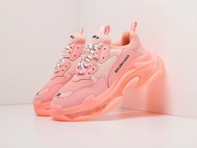Лот: 17233323. Фото: 1. Кроссовки Balenciaga Triple S... Кеды, кроссовки, слипоны