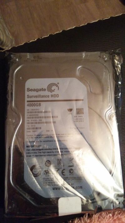 Лот: 8442555. Фото: 1. Жесткий диск 4Tb. Жёсткие диски (HDD)