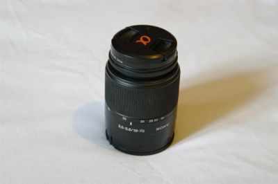 Лот: 3178210. Фото: 1. Sony 18-70 + Marumi Sky 1A м... Объективы