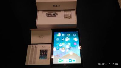 Лот: 10955148. Фото: 1. iPad Air 16Gb Space Gray + Cellular... Планшеты