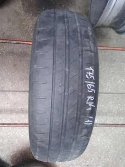 Лот: 25708195. Фото: 1. 1шт 175-65-14 Dunlop SP Touring... Шины