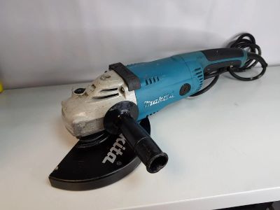 Лот: 15874539. Фото: 1. УШМ Makita GA9020S, 2200 Вт, 230... Электроинструмент