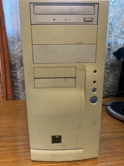 Лот: 19493307. Фото: 1. Хороший рабочий системник Pentium... Компьютеры в сборе