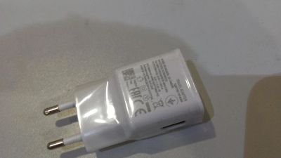 Лот: 11546251. Фото: 1. Зарядное сетевое Samsung Galaxy... Зарядные устройства, блоки питания, адаптеры сетевые для смартфонов