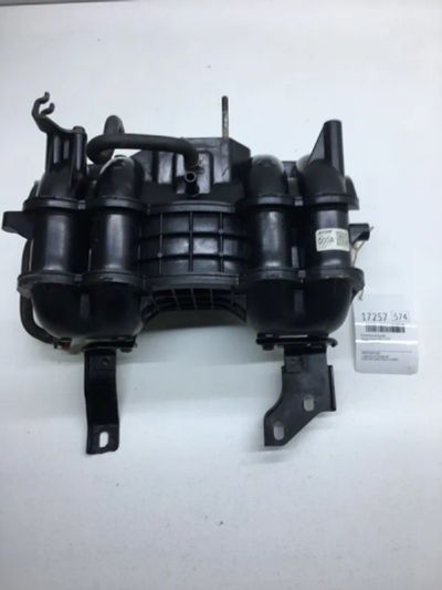 Лот: 20379754. Фото: 1. Коллектор впускной Honda Stream... Двигатель и элементы двигателя