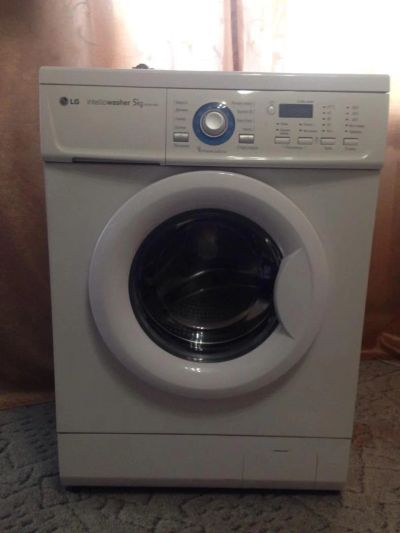 Лот: 8032998. Фото: 1. Стиральная машинка LG WD80160N. Стиральные машины