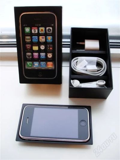 Лот: 675292. Фото: 1. Apple Iphone 3GS 32Gb. Смартфоны
