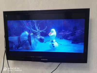 Лот: 18024007. Фото: 1. Телевизор 32 дюйма. Телевизоры