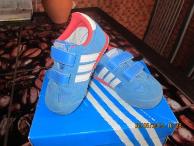 Лот: 5494401. Фото: 1. Кроссовки детские "Adidas". Кеды, кроссовки