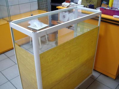Лот: 3565608. Фото: 1. Продам витрину-прилавок. Торговое