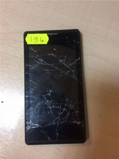 Лот: 8261895. Фото: 1. №196 ZTE V815 (V815W). Кнопочные мобильные телефоны