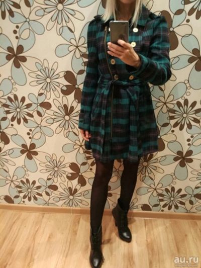 Лот: 3406538. Фото: 1. Пальто весеннее клетчатое Befree. Верхняя одежда