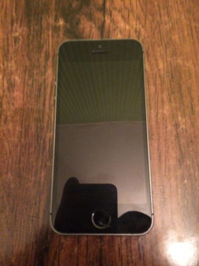 Лот: 6402432. Фото: 1. iPhone 5s 16gb . Обмен на Samsung... Смартфоны