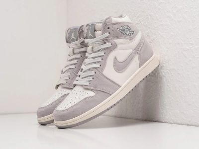 Лот: 18954648. Фото: 1. Кроссовки Nike Air Jordan 1 Mid... Кеды, кроссовки, слипоны
