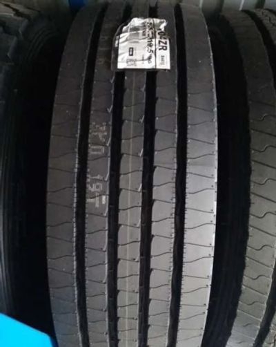 Лот: 19104342. Фото: 1. Yokohama 104ZR, 245/70 R19.5. Шины