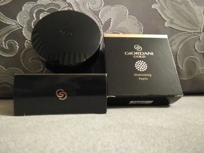 Лот: 12831708. Фото: 1. Пудра Giordani Gold. Макияж