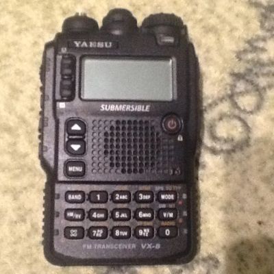 Лот: 10535341. Фото: 1. Трансивер Yaesu VX-8R. Радиолюбительский инструмент