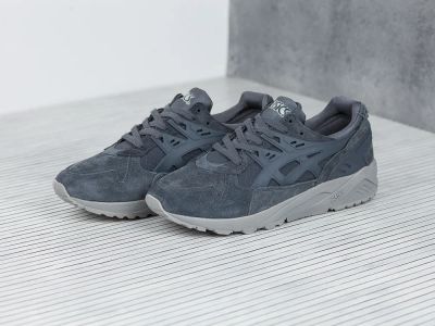 Лот: 10471791. Фото: 1. Asics Gel Kayano Trainer SP. Кеды, кроссовки, слипоны