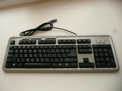 Лот: 11084890. Фото: 1. Клавиатура "Samsung", б.у. С рубля... Клавиатуры и мыши