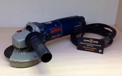 Лот: 11505107. Фото: 1. Угловая шлифмашина BOSCH GWS 11-125... Электроинструмент