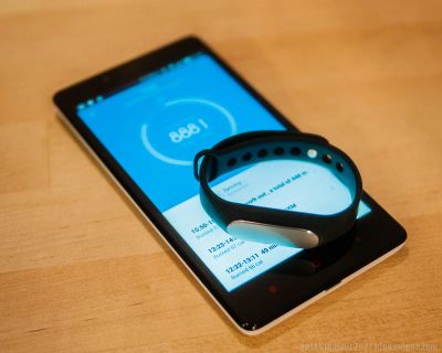 Лот: 6275766. Фото: 1. Xiaomi Mi Band Фитнес-браслет... Смарт-часы, фитнес-браслеты, аксессуары
