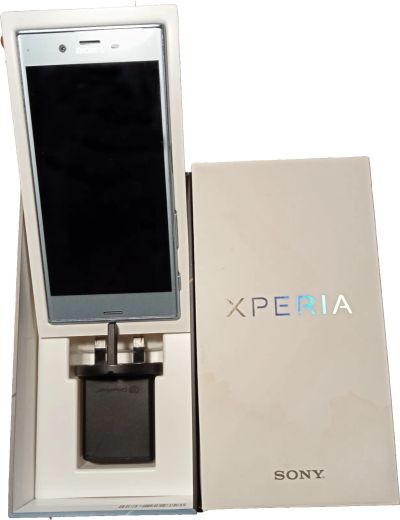 Лот: 25523898. Фото: 1. SONY XZs G8232. Смартфоны