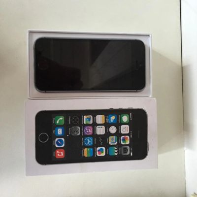 Лот: 5894129. Фото: 1. iPhone 5s 16. Смартфоны