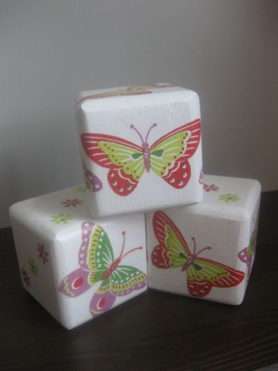 Лот: 11430043. Фото: 1. Интерьерные кубики с бабочками... Аксессуары
