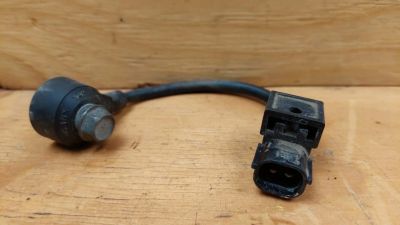 Лот: 18620599. Фото: 1. Датчик детонации Subaru Forester... Электрооборудование