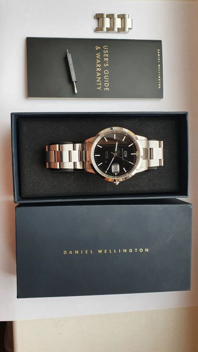 Лот: 18821404. Фото: 1. Механические часы Daniel Wellington... Оригинальные наручные часы