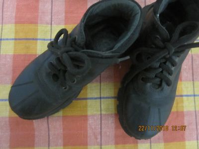 Лот: 12671106. Фото: 1. ботинки -туфли демисезонные -оригинал... Ботинки