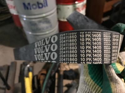 Лот: 12737707. Фото: 1. Поликлиновой ремень Volvo 20411860... Двигатель и элементы двигателя
