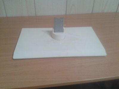 Лот: 25169363. Фото: 1. Нога-подставка TV Toshiba 32EL934RB. Кронштейны, стойки, подставки