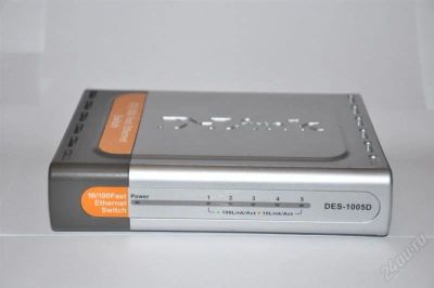 Лот: 970269. Фото: 1. DLink 5port Switch DES-1005D. Другое (сетевые устройства)