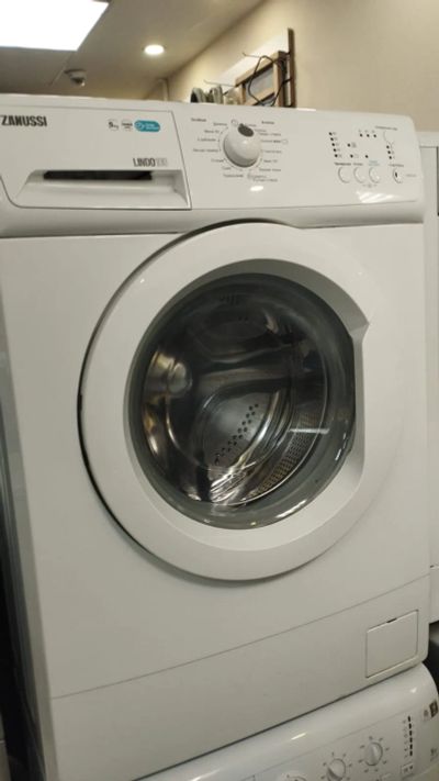 Лот: 25508009. Фото: 1. Стиральная машина Zanussi LINDO... Запчасти для остальной бытовой техники
